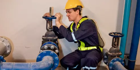 Plumbing Services That Ensure Efficient Drainage Systems